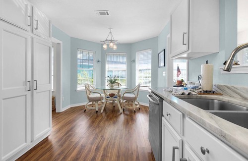 Lafitte Cove Casa | Leaning Palms🌴3BR Canal-Front Home | 350 Yards to Beach | Private Boat Slip