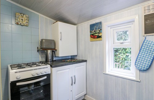 Maidens Cabaña | LEARIG LODGE, romantic, country holiday cottage in Girvan
