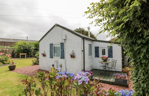 Maidens Cabaña | LEARIG LODGE, romantic, country holiday cottage in Girvan