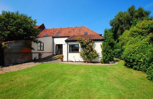 Irstead Casa | Leath Barn Cottage