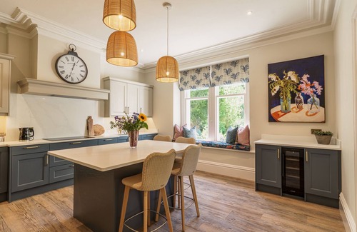 Manesty Cabaña | LEATHES HEAD COUNTRY HOUSE, pet friendly, with hot tub in Keswick
