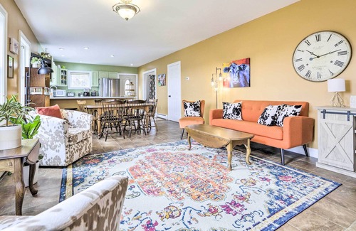 Lebanon Casa | Lebanon Farmhouse: 29 Mi to Ocean Beach Park!