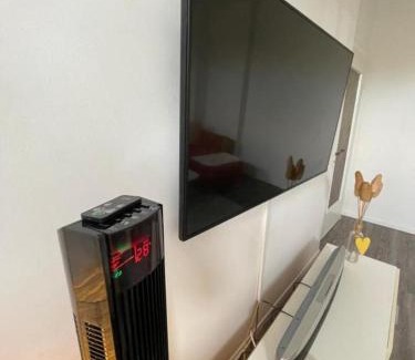 Goethestraße Apartamento | Lebendige Stadtwohnung in Stadtnähe