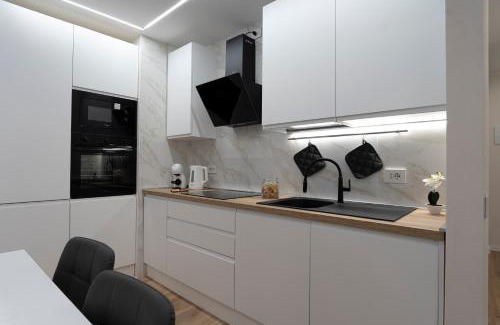 Lecco Apartamento | LECCO LAKE SUITE Dante 20 Balcony e Wi-Fi