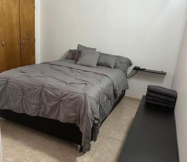 Lecherías Apartamento | Lecheria 3 Hab 2 Baños 10 personas!