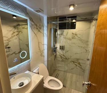 Lecherías Apartamento | Lecheria 3 Hab 2 Baños 10 personas!