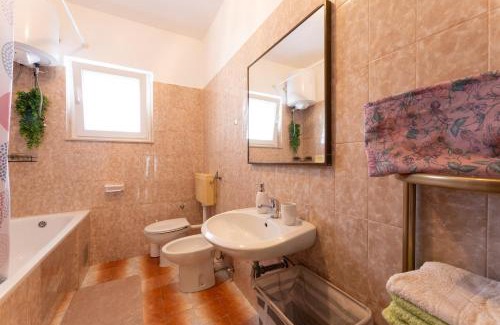 Kastel Novi Apartamento | LeDi