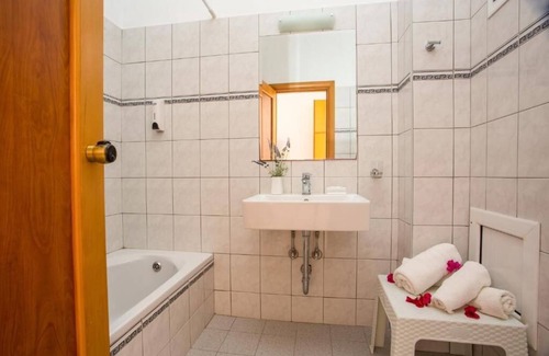 Gennadi Hotel | Ledras Beach Hotel