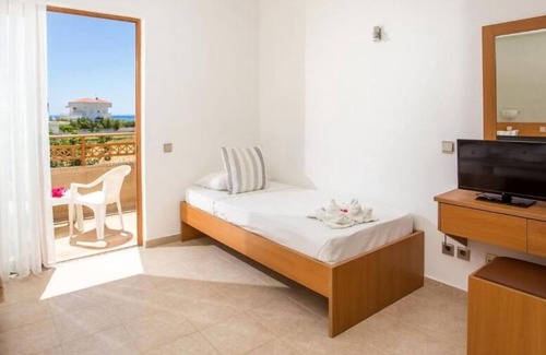 Gennadi Hotel | Ledras Beach Hotel