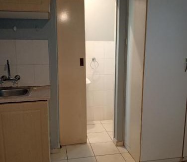 Empangeni Apartamento | Lee Crib