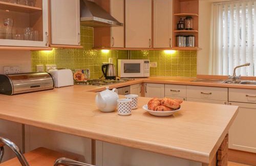 Salcombe Casa | Lee Shore
