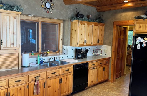 Whipholt Cabina | Leech Lake - Beach campfire sunsets and Prime Fishing and Swimming Getaway