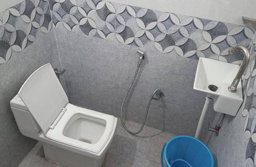 Faizabad Hotel | Leela Homestay