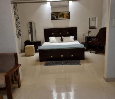 Jabalpur Apartamento | Leela Homestay Jabalpur - Lily - 2 BHK Luxury appartment
