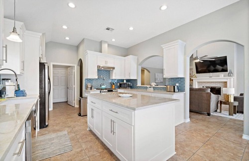 Clear Lake Shores Casa | Leeward - Baybreeze Grove