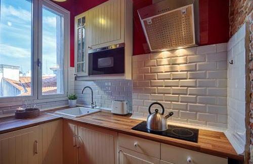 Barrio de La Latina Apartamento | LEEWAYS APARTMENT in MANCEBOS