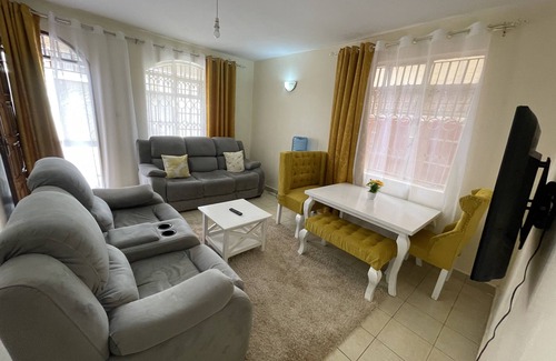 Kisumu Casa | Lefad-4Bedrooms own compound, serene town house in Milimani(0715511970)