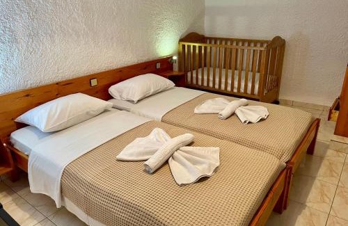 Kolymbari Hotel | Lefka