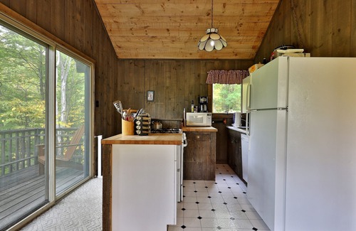 Killington Casa | Left Duplex Home Directly Across From Pico Mountain, Close To Killington. 3 Bedroom Home