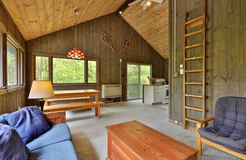 Killington Casa | Left Duplex Home Directly Across From Pico Mountain, Close To Killington. 3 Bedroom Home