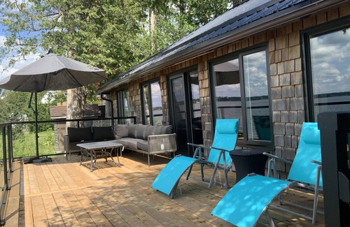 Greater Napanee Casa | Legado Casa - Más de 250 pies de frente al mar en la bahía de Quinte