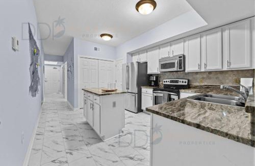 Gulfport Casa | Legacy Tower Two 1305