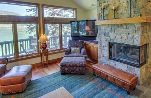 Elkhorn Village Apartamento | Legends - Simply Perfect Elkhorn Retreat