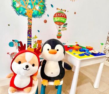 Medini Apartamento | Legoland-4mins Walk-Spacious-Kids Friendly with Bathtub@ Happy Travel- AFINITY RESIDENCY