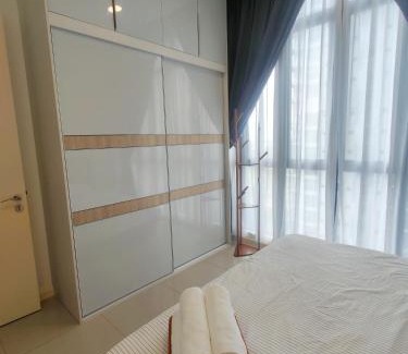 Medini Apartamento | "Legoland view" D Pristine - Not just a sleep by Duomi