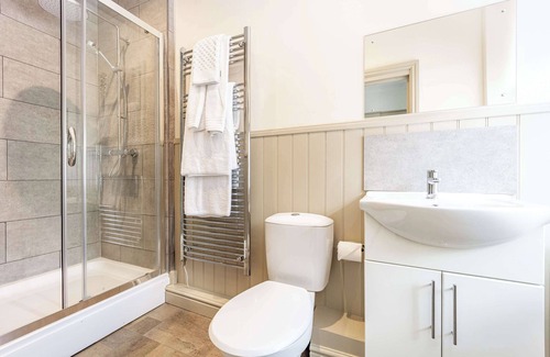 Bradford-on-Avon Hotel | Leigh Park Country House Hotel & Vineyard, BW Signature Collection