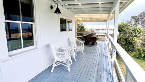 Yamba Casa | Leightons Cottage, 8 Campbell Lane