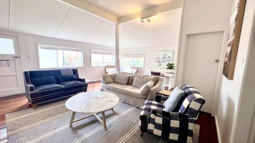 Yamba Casa | Leightons Cottage, 8 Campbell Lane