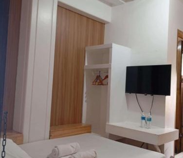 Surigao Cama Y Desayuno | Leila Pension House