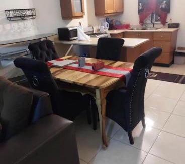 Old Harbour Casa | Leila VIllage Plus