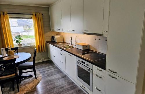 Svolvaer Apartamento | Leilighet i Svolvær sentrum