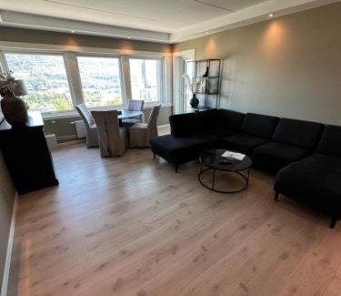 Arstad Apartamento | Leilighet med nydelig utsikt over Bergen