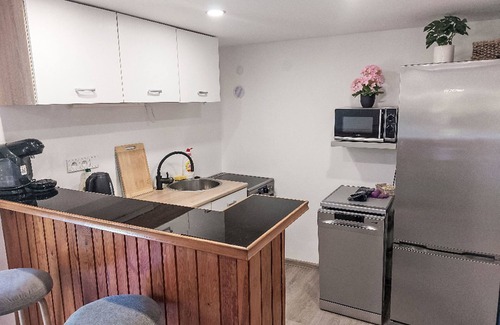 Kvasiny Casa | Ludek (KNY110) by Interhome