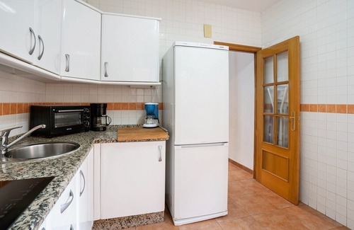 Lepe Apartamento | Leisurely Apartment in Lepe with Swimming Pool