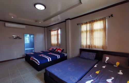 Si Racha Casa | Lek Homestay