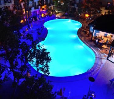 Side Apartamento | LEMAS SUITE HOTEL
