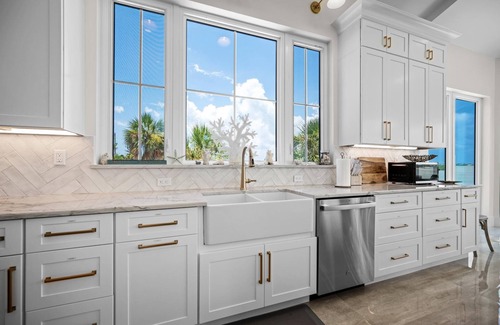 Englewood Casa | Lemon Bay Luxe – Dock, Beach & Manasota Vibes
