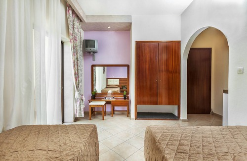 Pefkochori Casa | Lemon Garden Villa