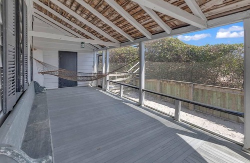 Pawleys Island Casa | Lemon LaBruce 6 Bdrm Oceanfront Beach House