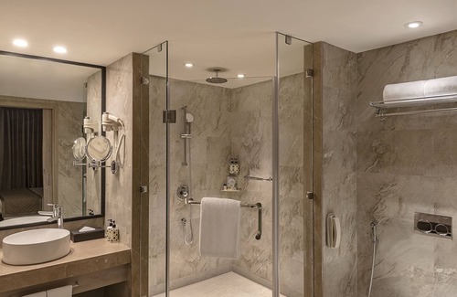 New Town Hotel | Lemon Tree Premier New Town Kolkata
