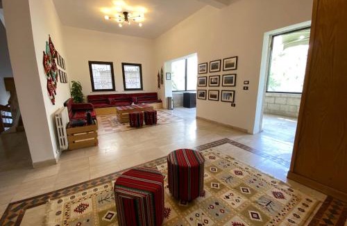 Al Abdali Casa | Lemon Tree Residence