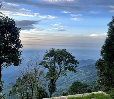 Kurseong Casa | Lemos Cafe and Homestay
