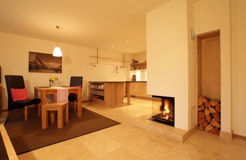 Lenggries Apartamento | LENGGRIES - nuevo - SUNNY - CALMA - con vistas a la montaña y alpino Topausstattung
