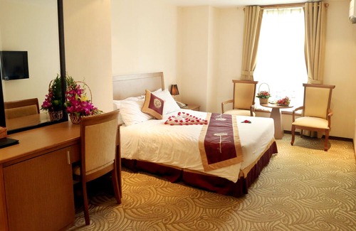 Trang Tien Hotel | Lenid De Ho Guom Hotel