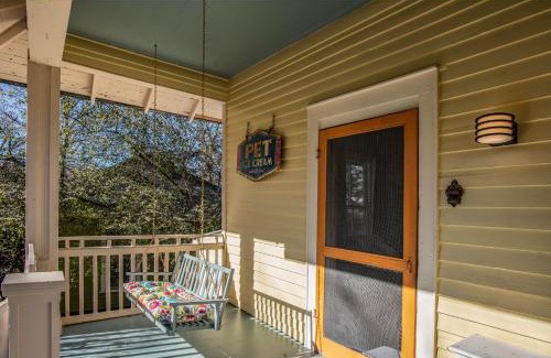 Athens Casa | Lenoir Cottage