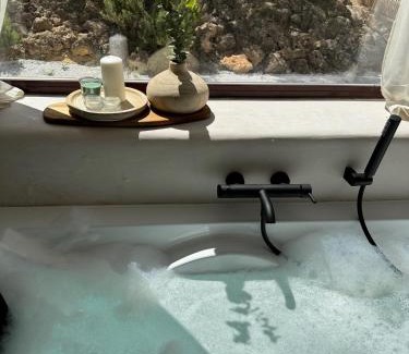 Pozo Alcon Apartamento | Lenta Suites
